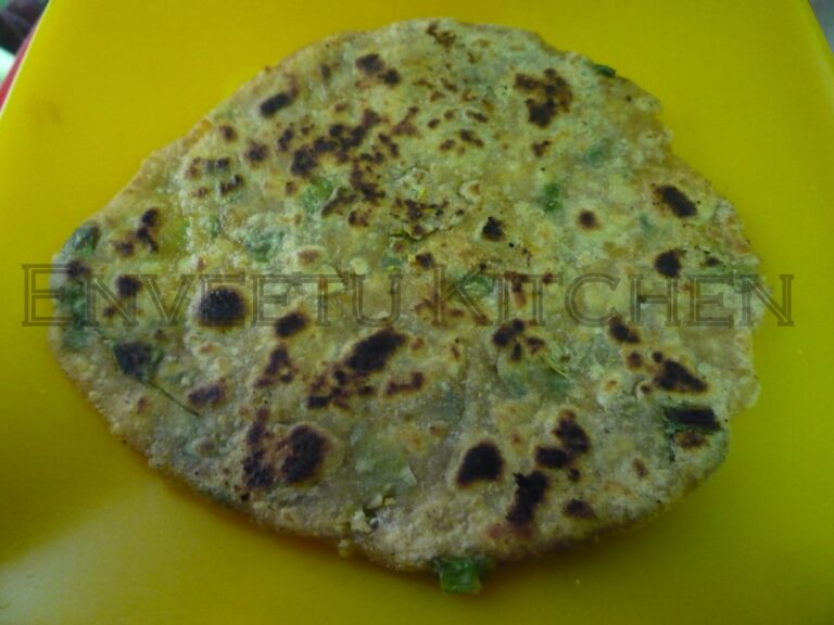 Spring Onions & Paneer Paratha