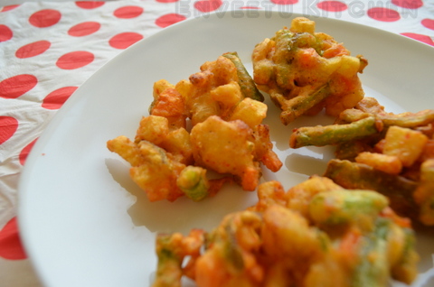 Easy Mixed vegetable pakora