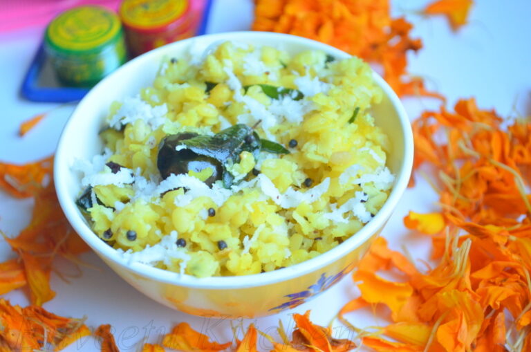 Moong Dal Sundal/Moong Dal Stir Fry/Pasiparuppu Sundal
