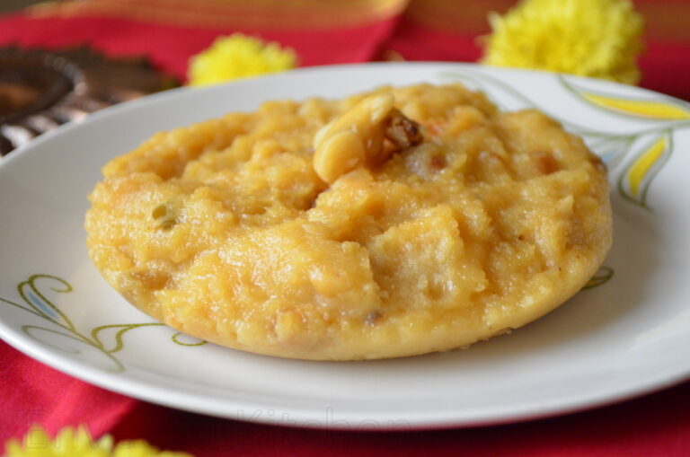 Rangoon Puttu/Semolina Fudge using Jaggery