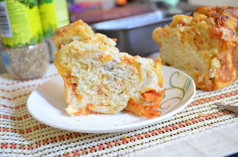Chutney & Cheese Pull Apart Bread and Pizza Pull Apart Bread - We Knead to Bake #1