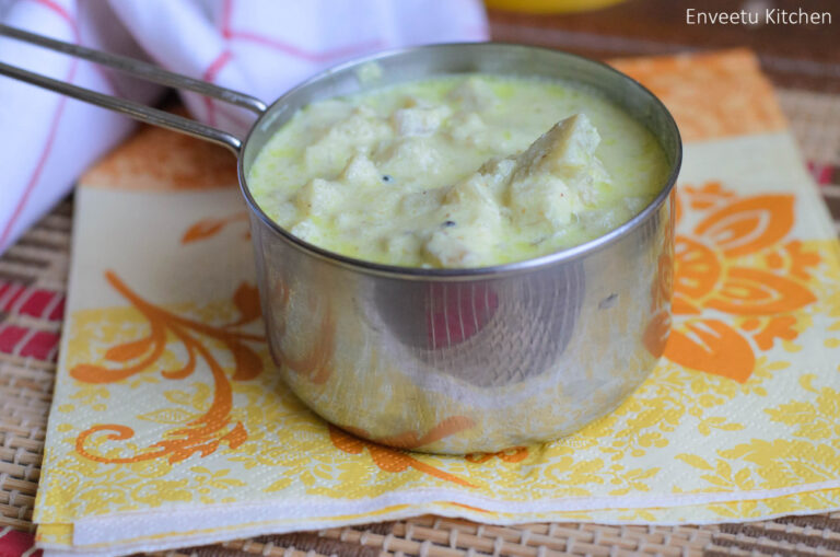 Vazhaithandu Mor Kootu/Banana Stem in Yogurt Sauce