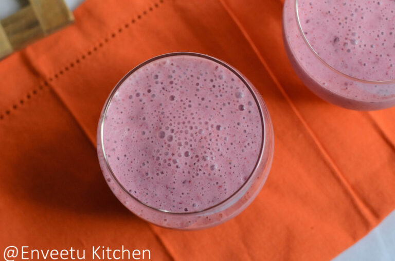 Mixed Berries n Banana Smoothie