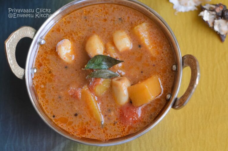 Parangikai Poondu Kuzhambu, garlic kulambu