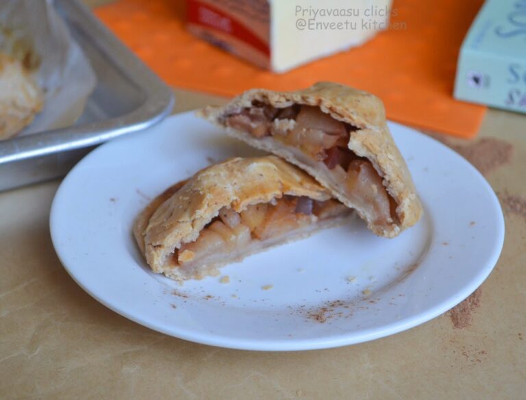 Apple Cinnamon Hand pies