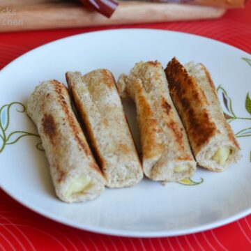 Easy cheese rolls with bread