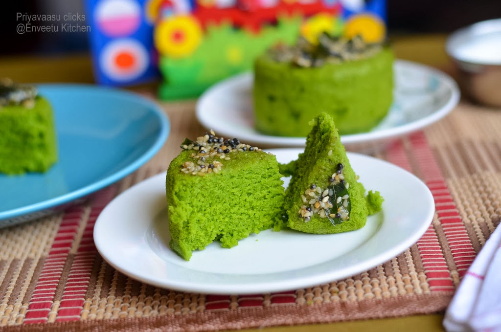 Palak Dhokla with tempering