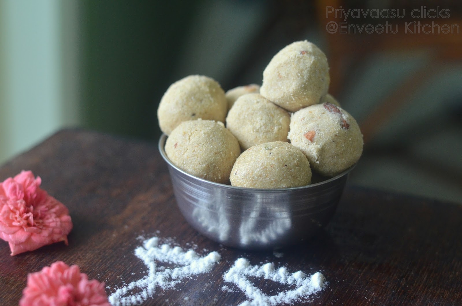 Thinai and Godhumai rava laddu