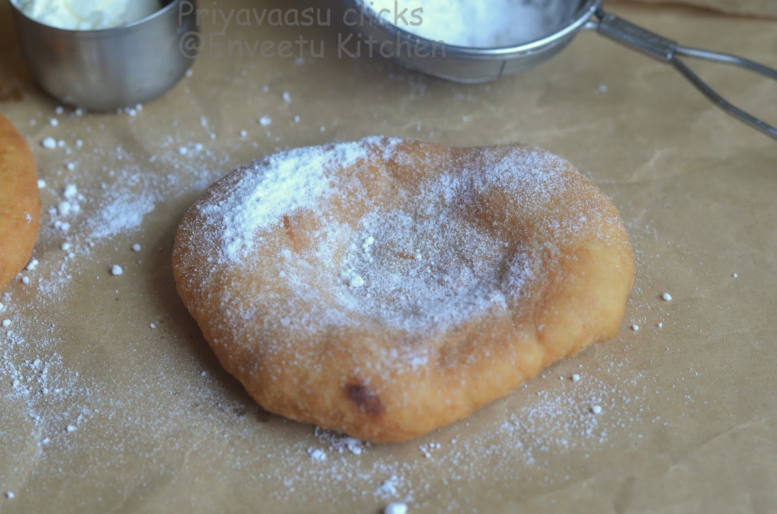 Hungarian fried bread with powdered sugar