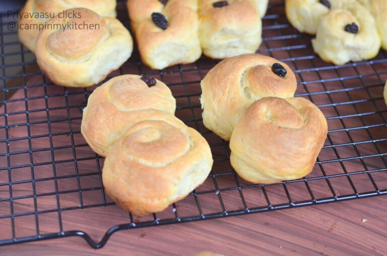 St.Lucia buns/Lussekatter/ Swedeish Saffron Buns