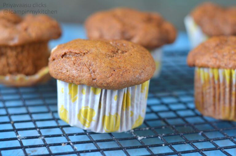 Vegan Banana, Dates & Walnut Muffins - No Sugar, Using Date Syrup