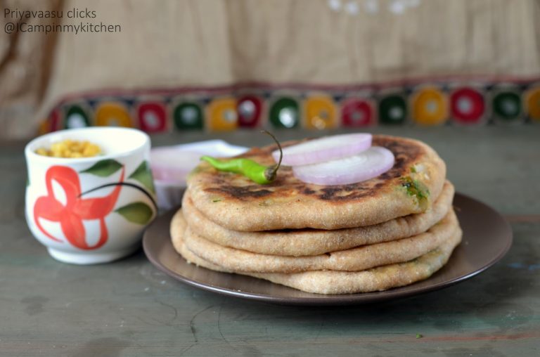 Paneer Kulcha/Paneer qulcha - Flatbread stuffed with panner for #BreadBakers