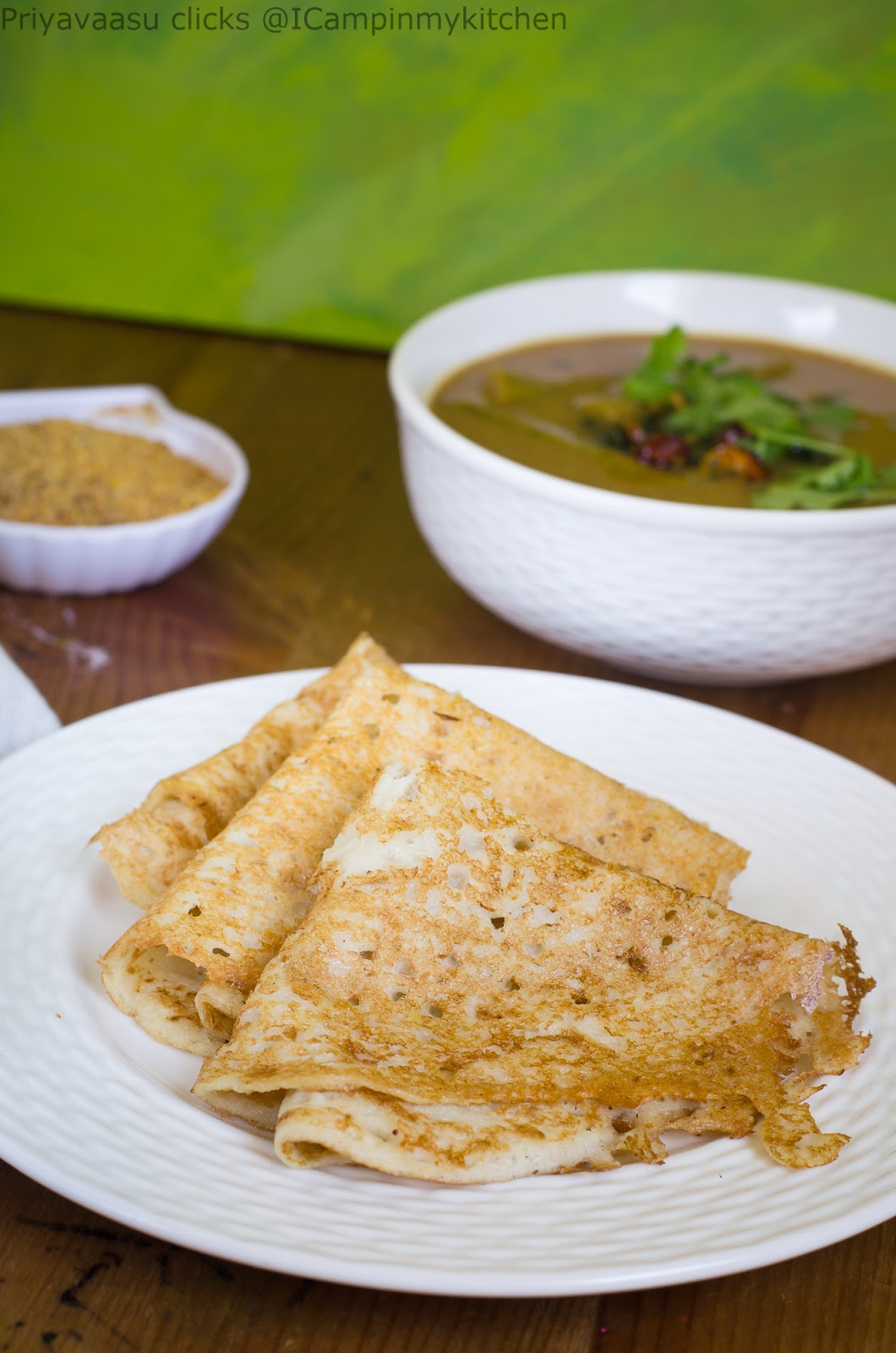 soft vendhaya dosai with udupi sambar