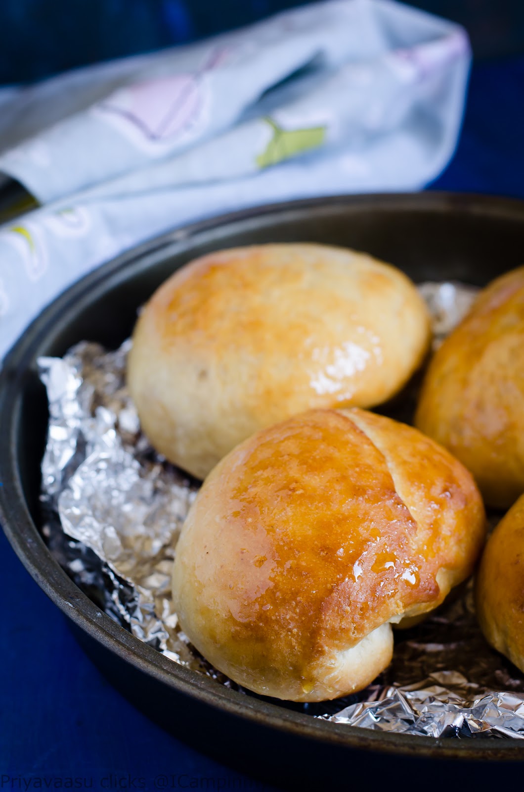 Chinese cocktail buns