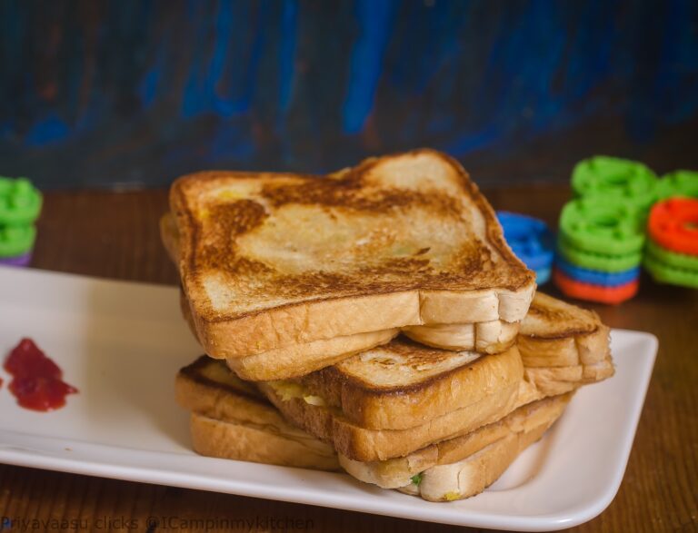 Aloo Sandwich/Potato Sandwich