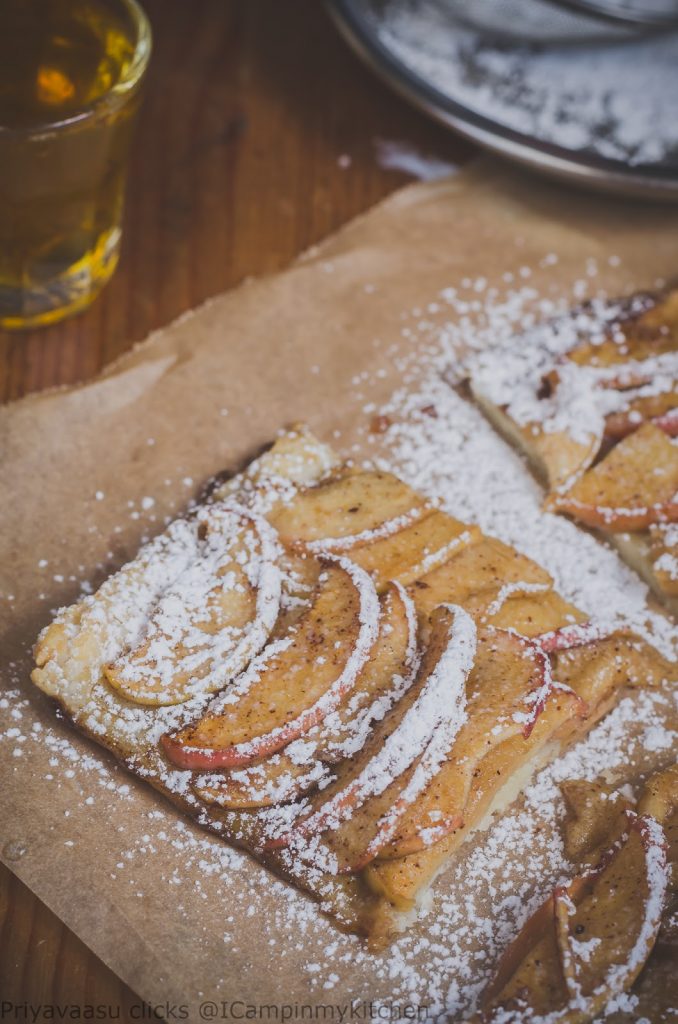 Puff pastry dessert with apples