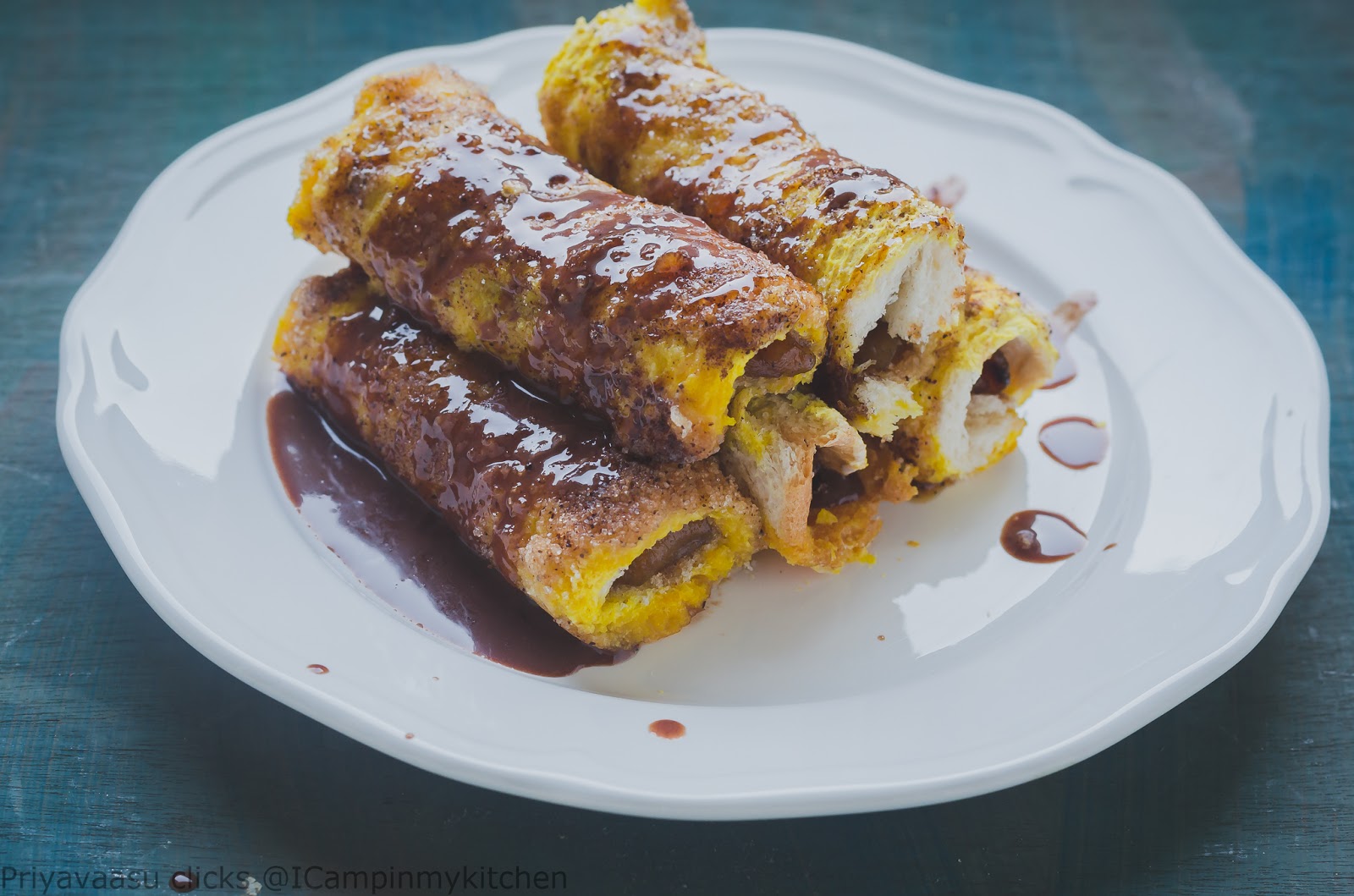 Quick dessert with apple pie filling