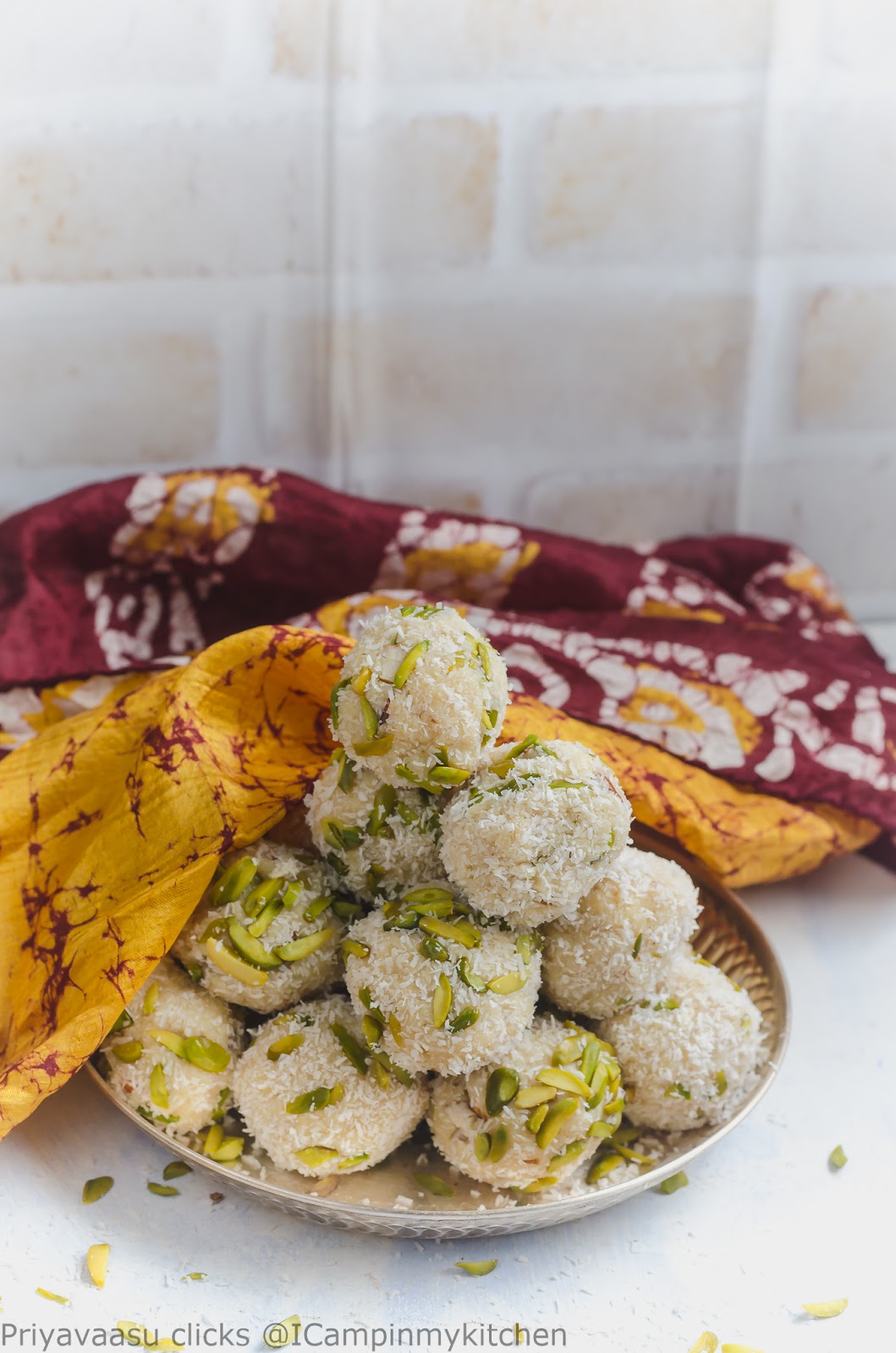 Perfectly made milk powder coconut laddu