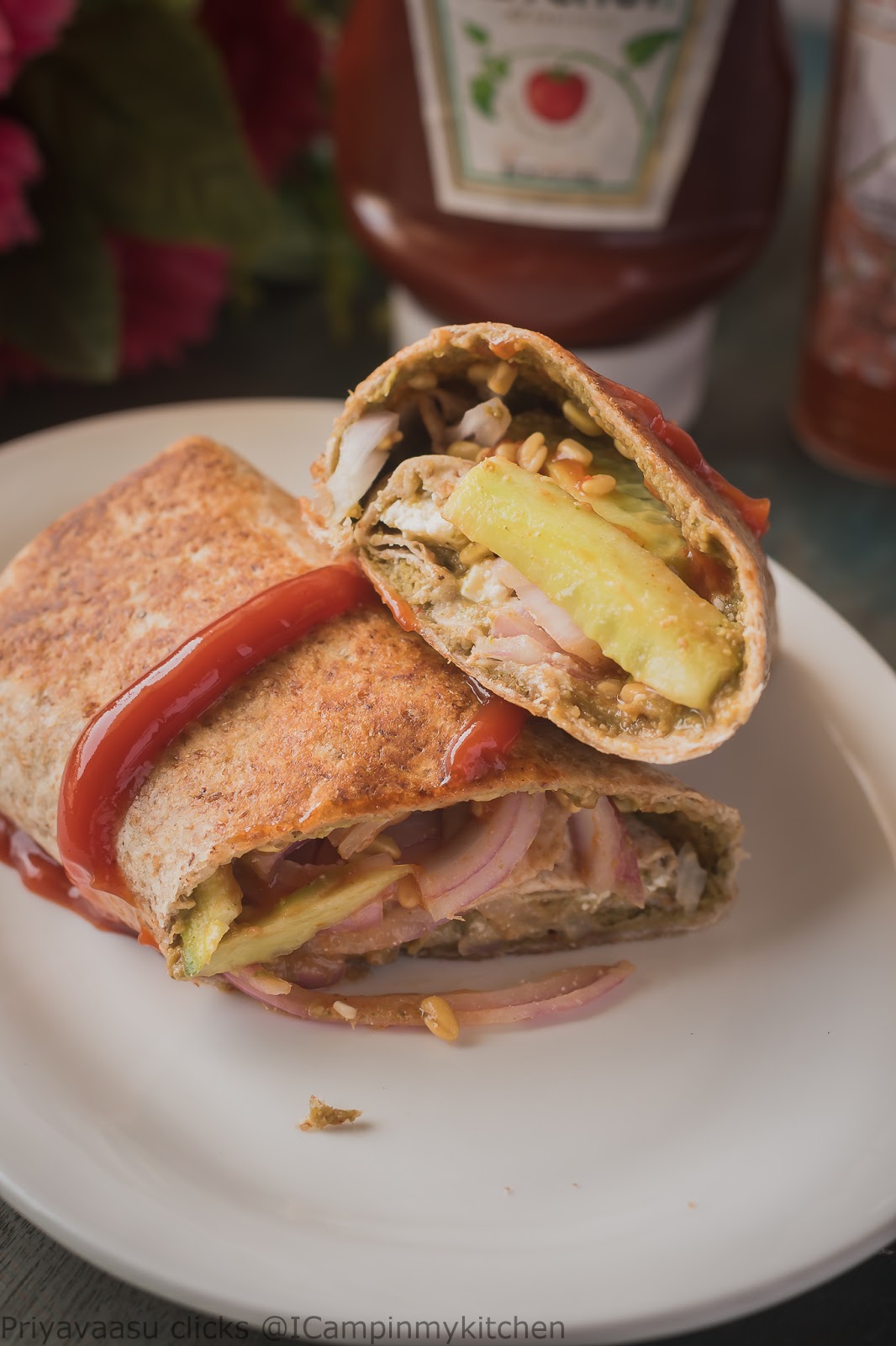 Tasty wrap with cheese and chutney