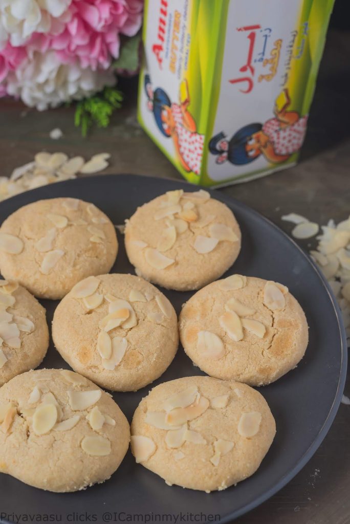 Almond shortbreads