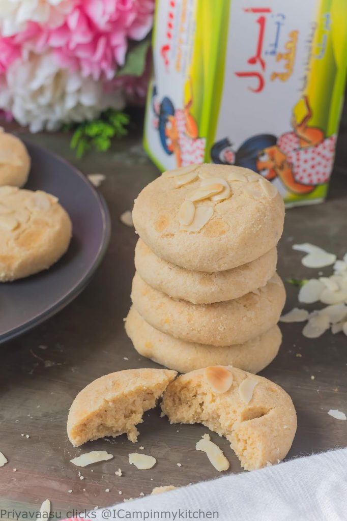 almond cookies 