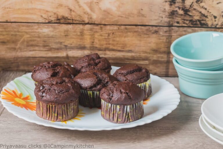 Eggless Sugarless Whole Wheat Pear and dates double chocolate muffins