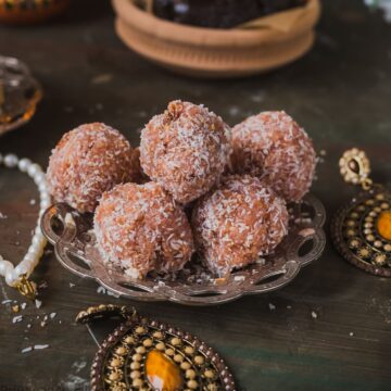 Gulkand Laddu