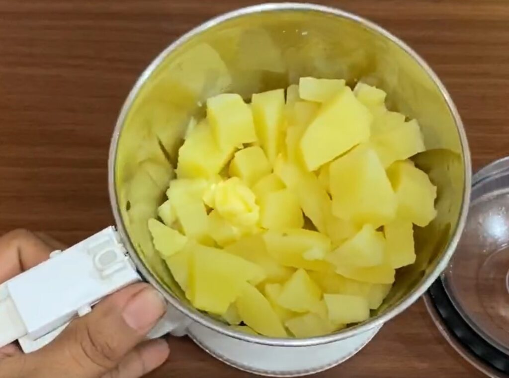 Boiled potatoes 