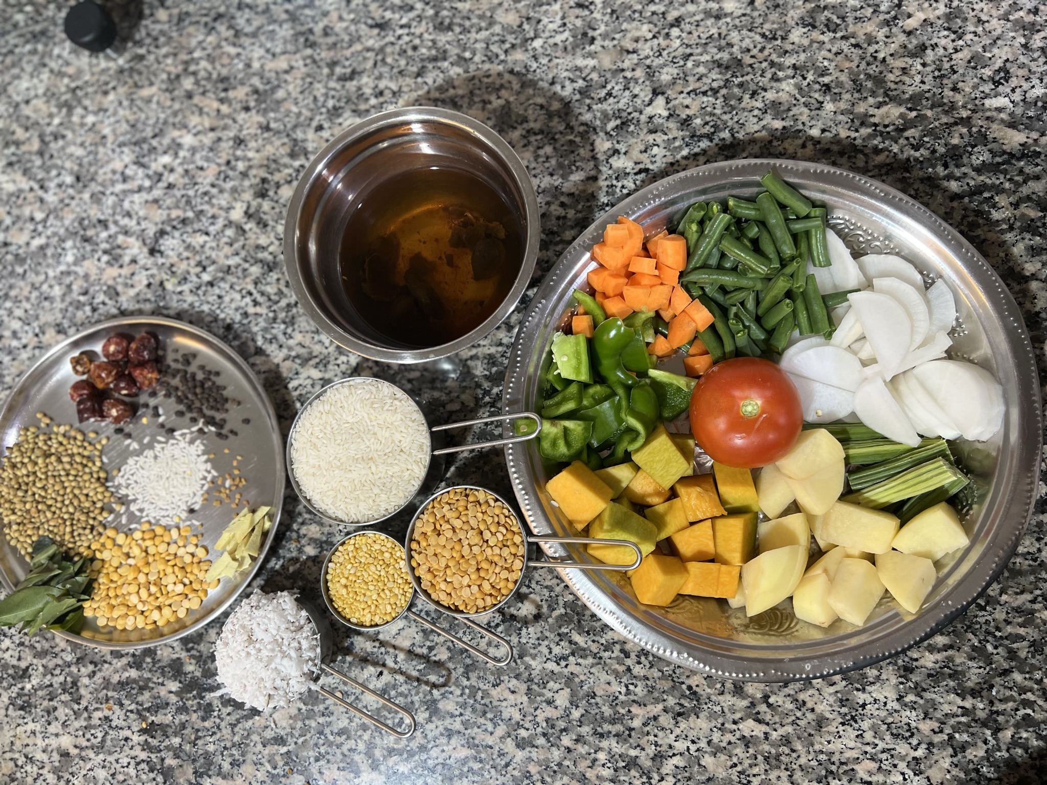 Ingredients to make sambar sadam