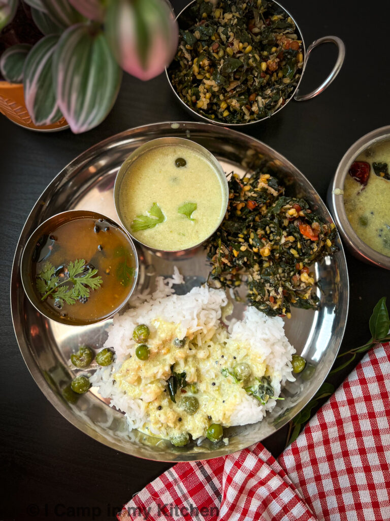 Ponnanganni Keerai Poriyal | South Indian Lunch #10 - I camp in my kitchen