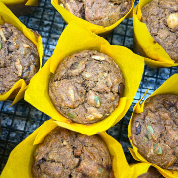 Vegan pumpkin muffins with apple and banana