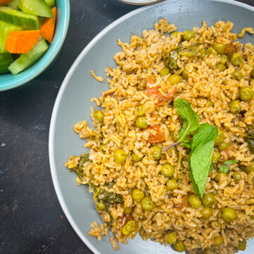 Matar pulao with brown basmati rice