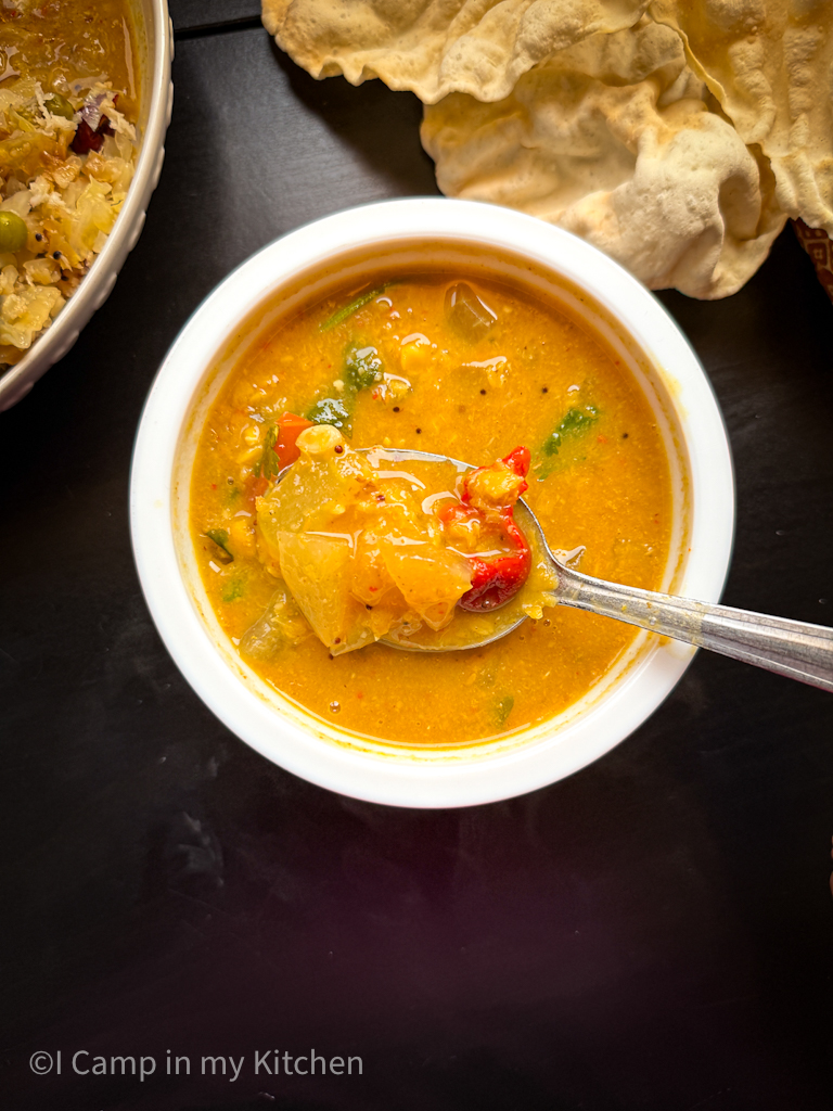 kootu with poosanikai in instant pot