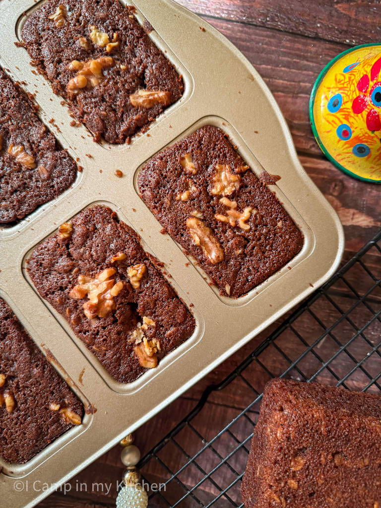 Easy mocha loaf with jaggery and oats